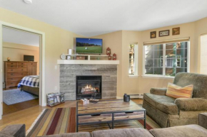 901 Crazy Horse Circle condo
